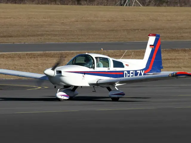 Upgrade aircraft Grumman American