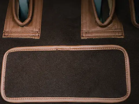 Aircraft cabin carpet