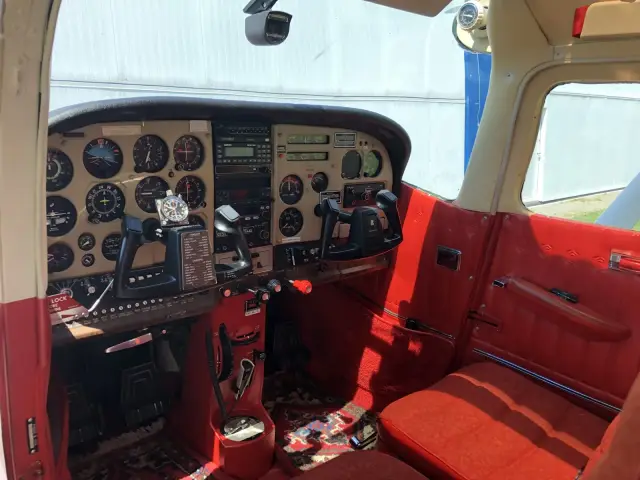 Original cockpit before the upgrade