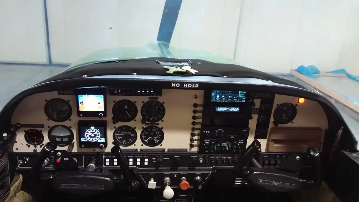 New instrument panel with dual G5 and GTN 650 in the Grumman Tiger