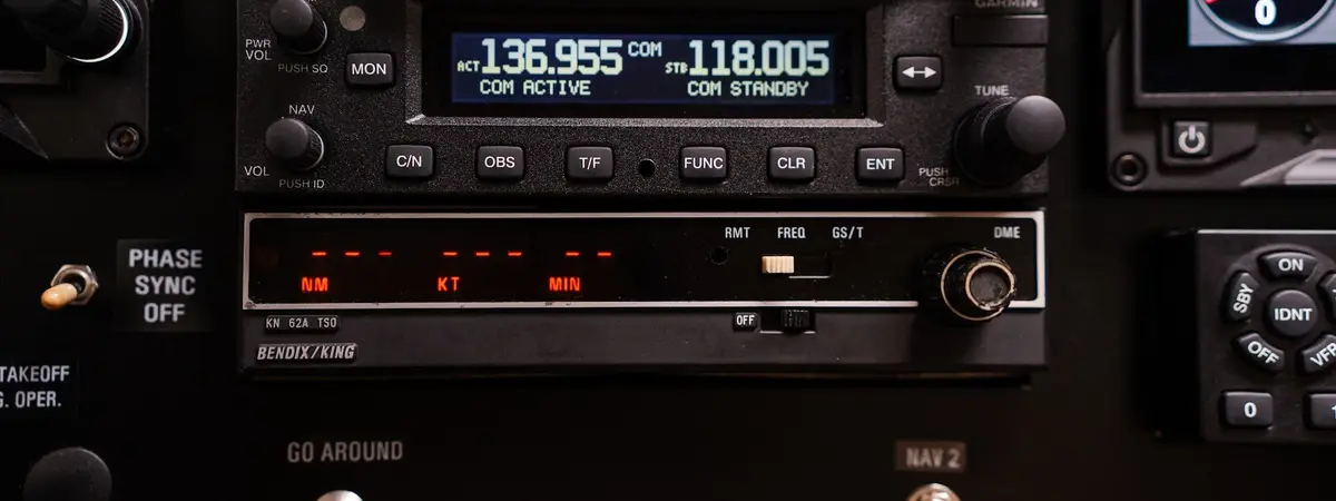 8.33 kHz VHF