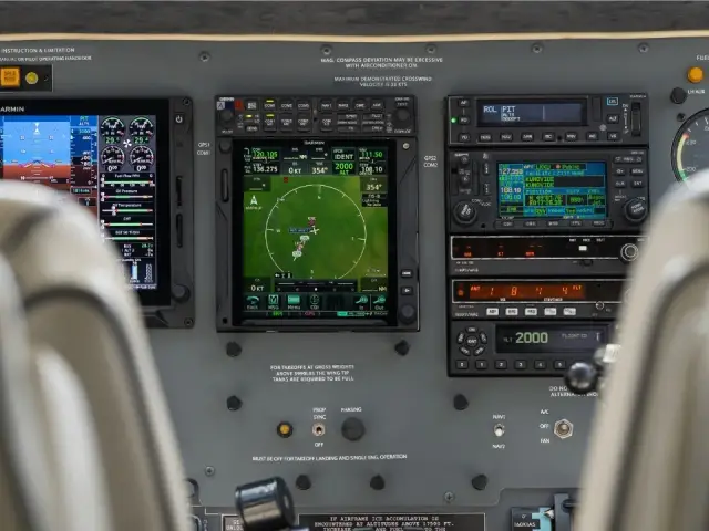 G500 TXi and GTN 750Xi close-up