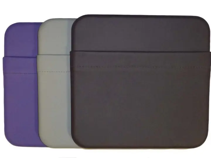 Literature pockets in three colours